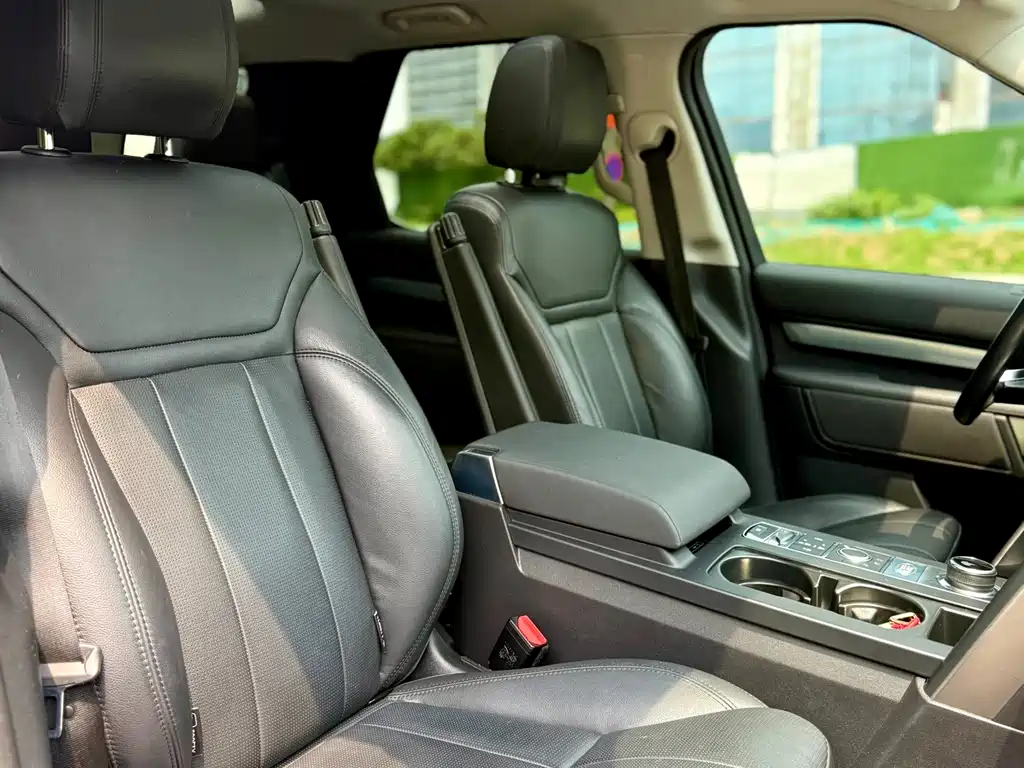 Land Rover Discovery — фото 10