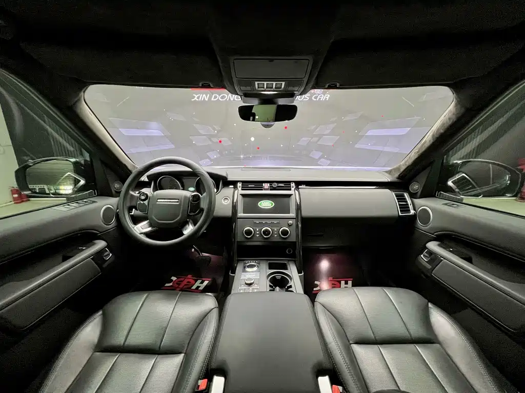 Land Rover Discovery — фото 17