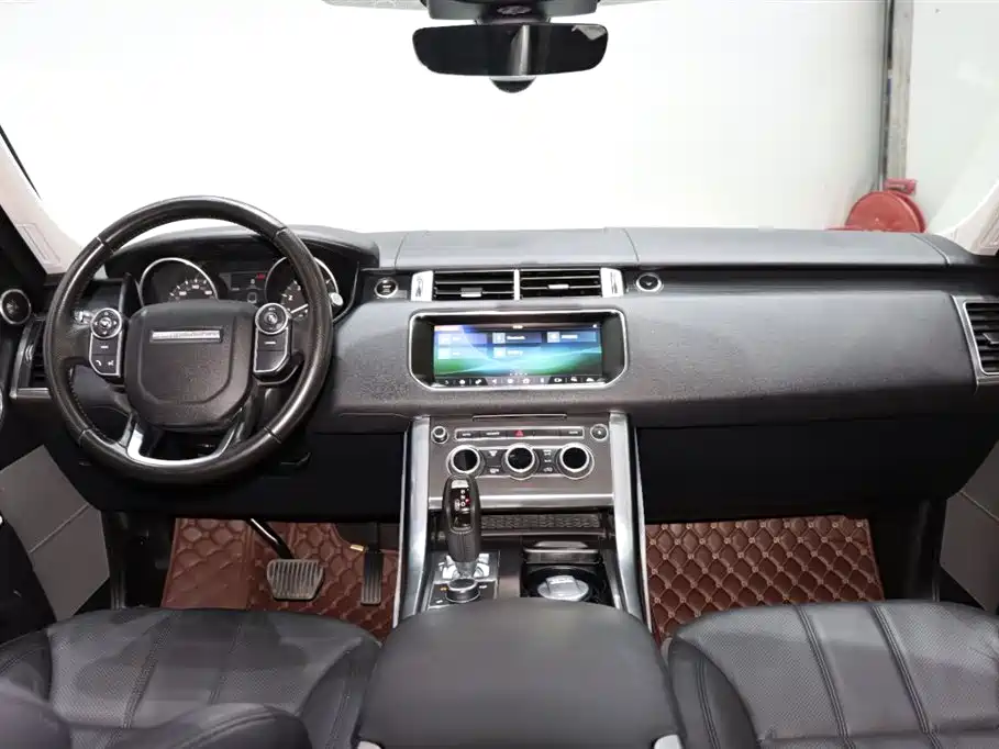 Land Rover Sport — фото 11