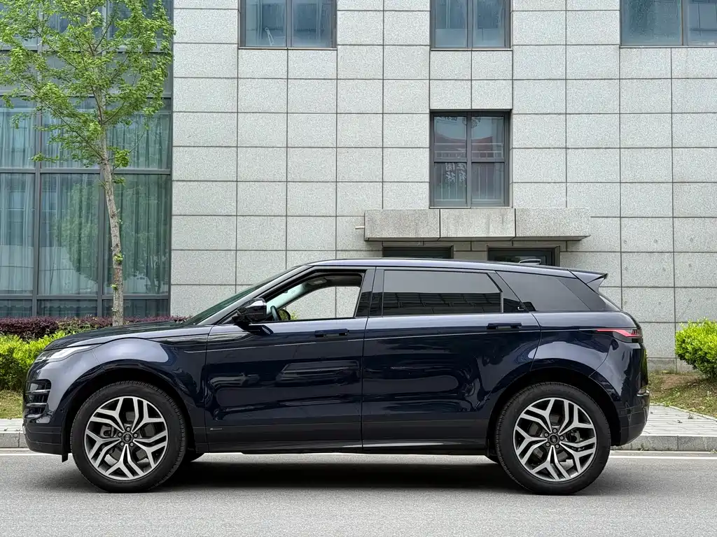 Land Rover Evoque — фото 4