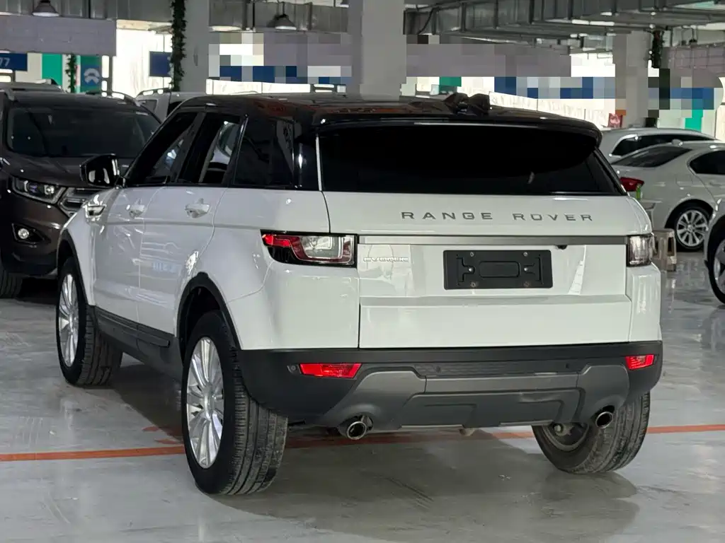 Land Rover Evoque — фото 5