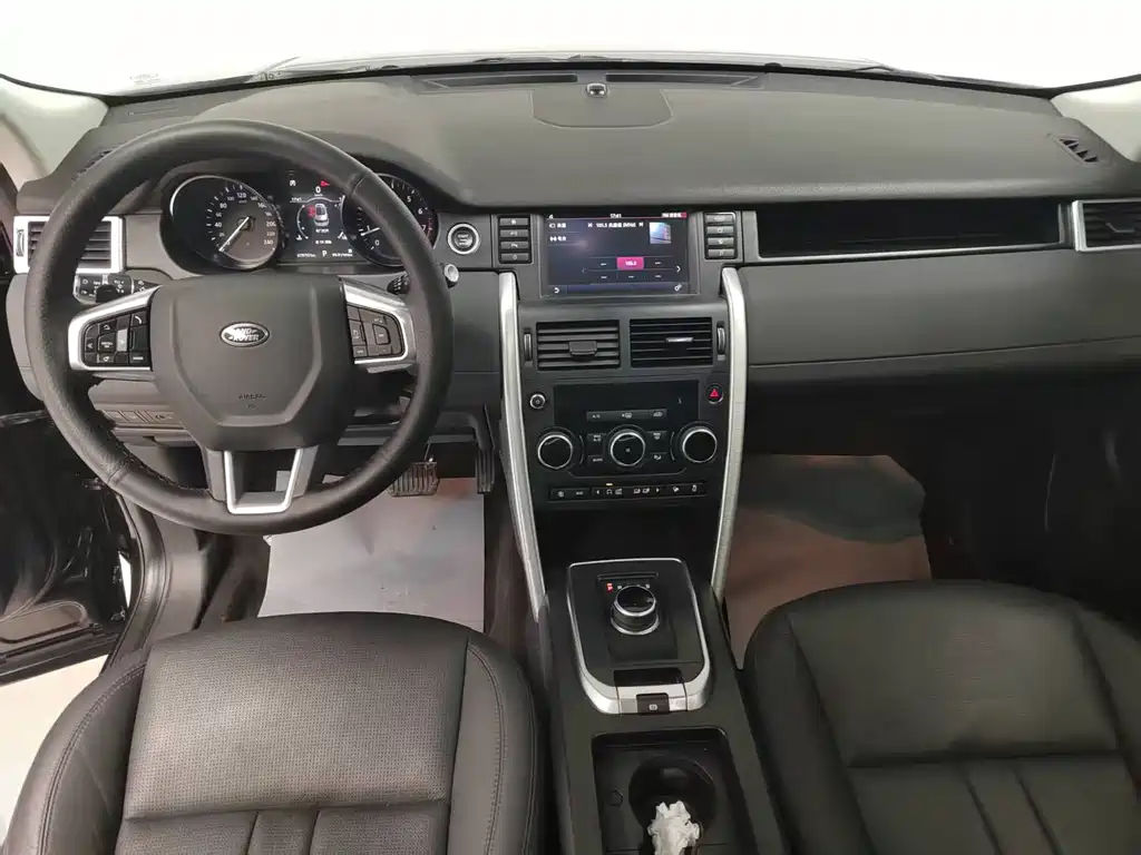 Land Rover Discovery Sport — фото 14
