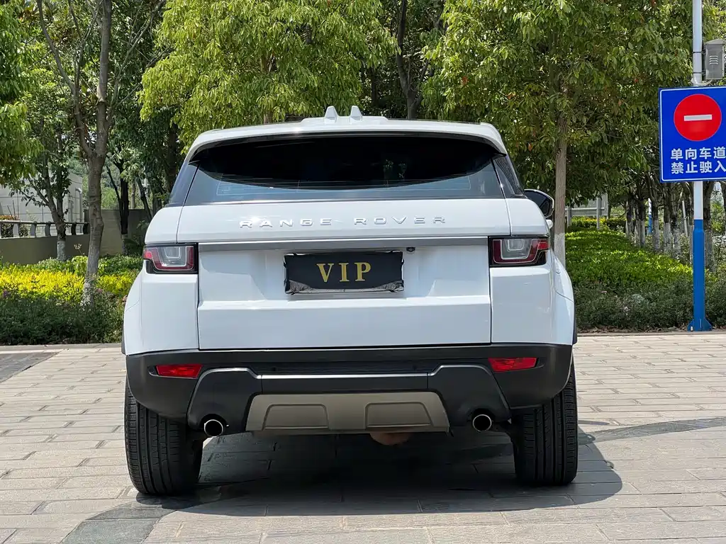 Land Rover Evoque — фото 2