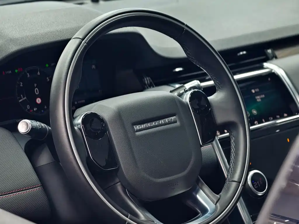 Land Rover Discovery Sport — фото 14