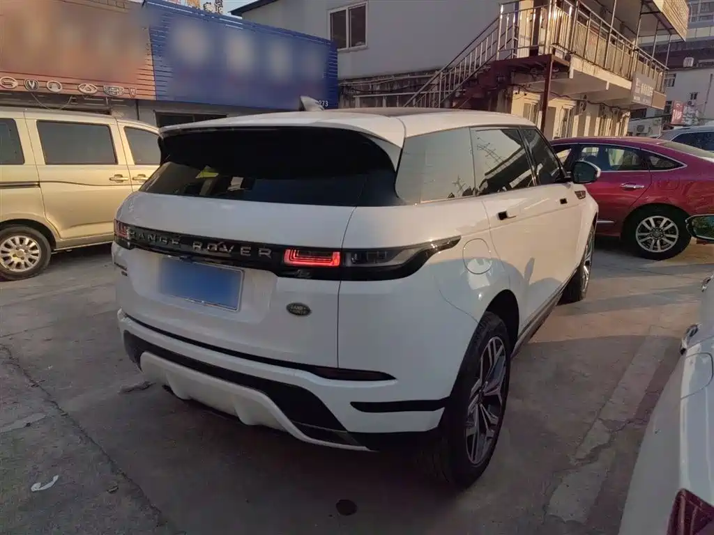 Land Rover Evoque — фото 6