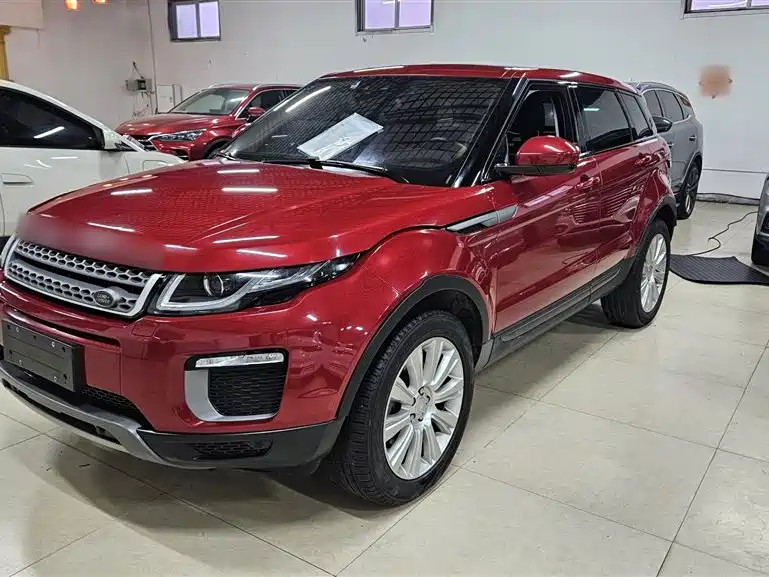 Land Rover Evoque — фото 2