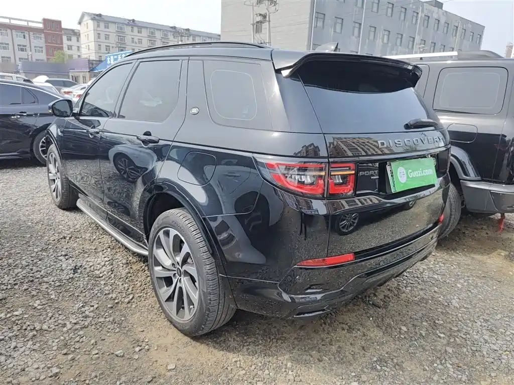 Land Rover Discovery Sport Hybrid — фото 23