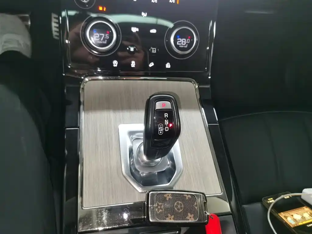 Land Rover Evoque — фото 10