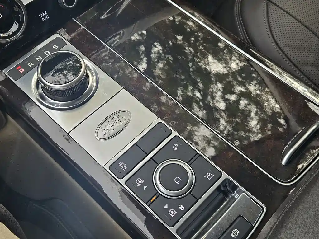 Land Rover Range Rover — фото 18