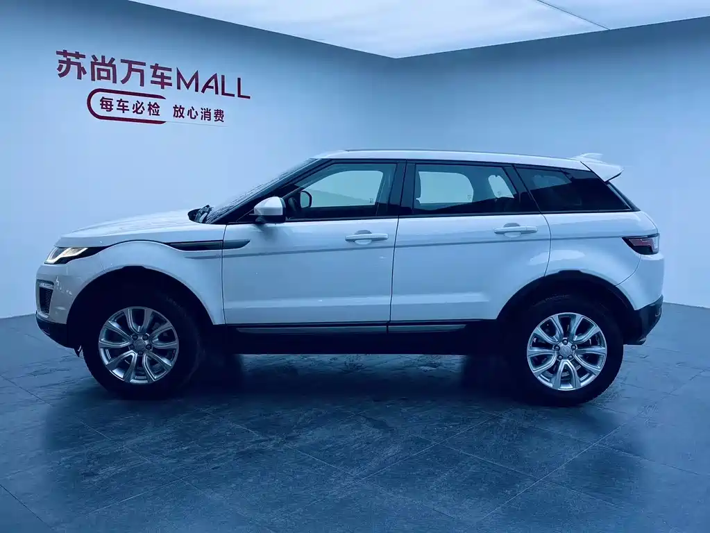 Land Rover Evoque — фото 17