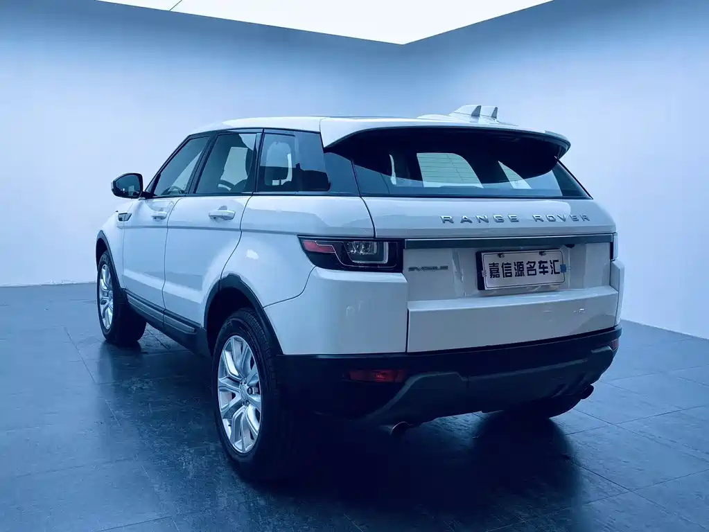 Land Rover Evoque — фото 5