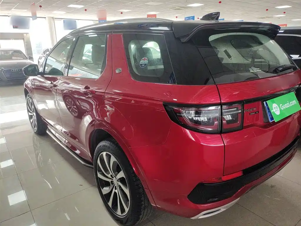 Land Rover Discovery Sport — фото 23