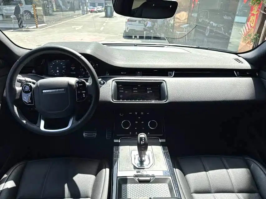 Land Rover Evoque — фото 6