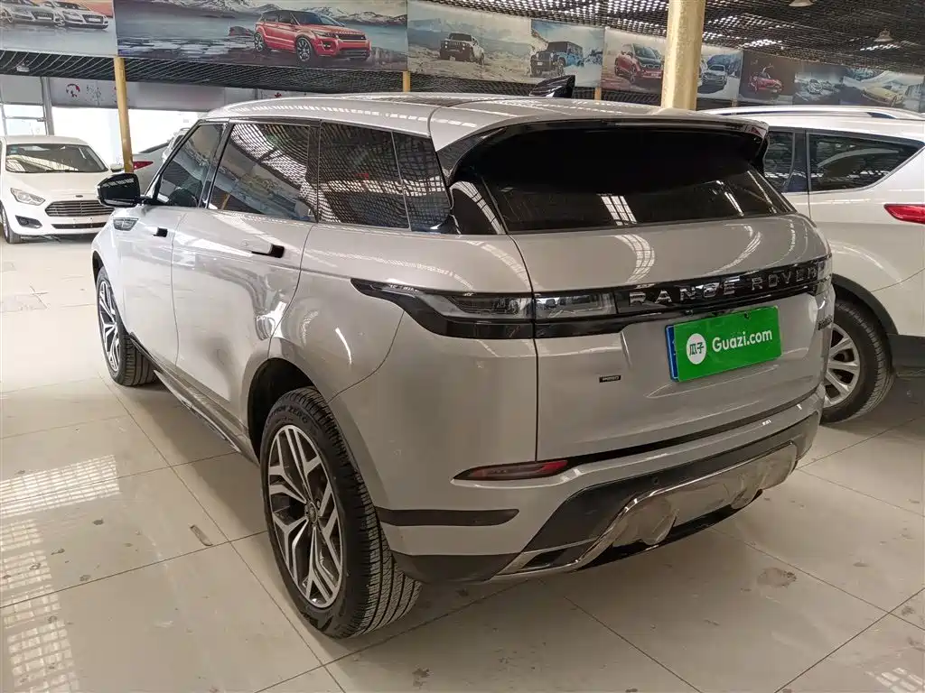 Land Rover Evoque — фото 23