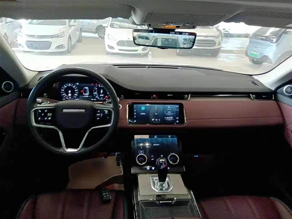 Land Rover Evoque — фото 6