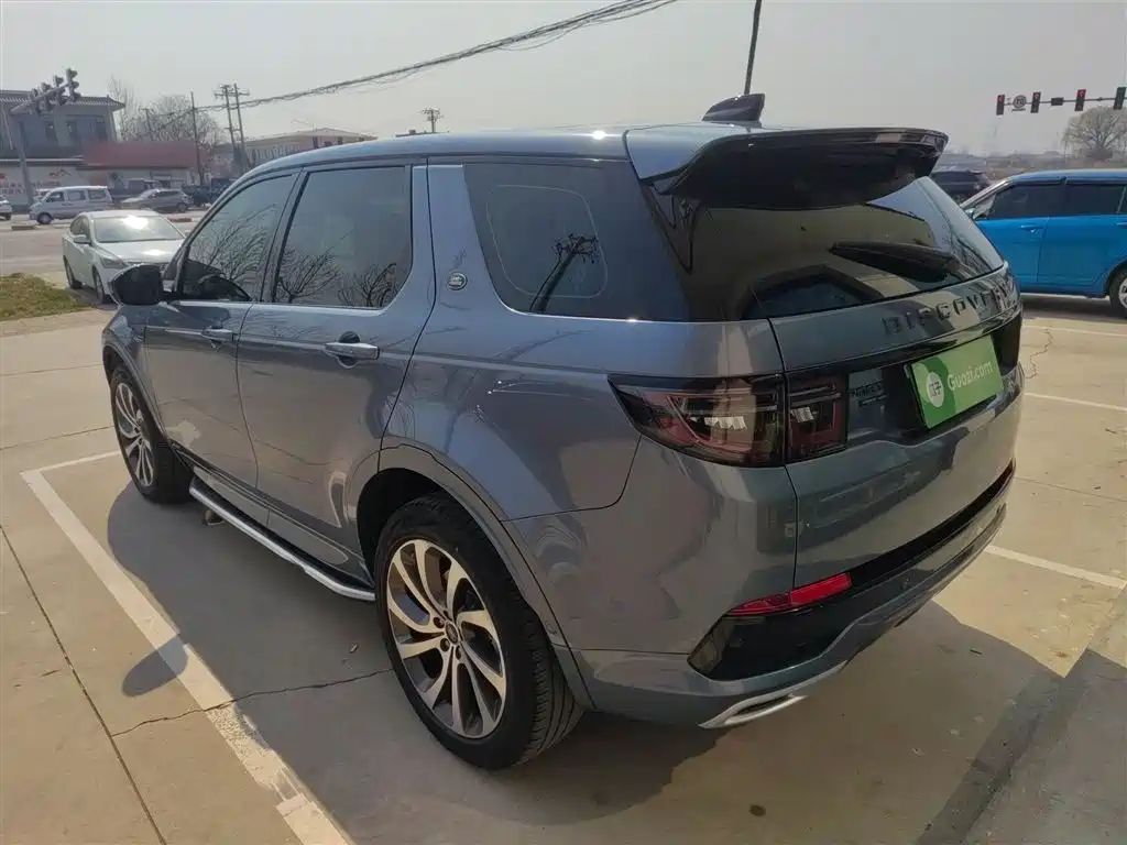 Land Rover Discovery Sport — фото 23