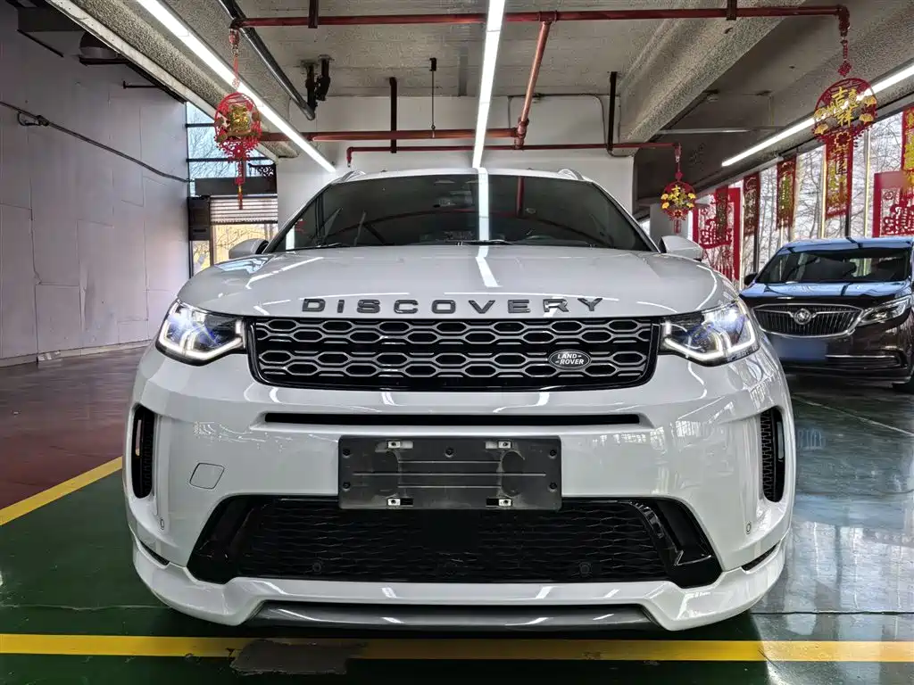 Land Rover Discovery Sport — фото 24