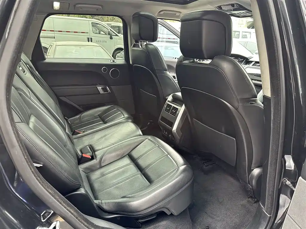 Land Rover Sport — фото 14