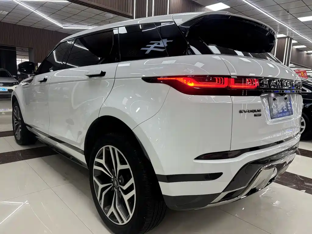 Land Rover Evoque — фото 9