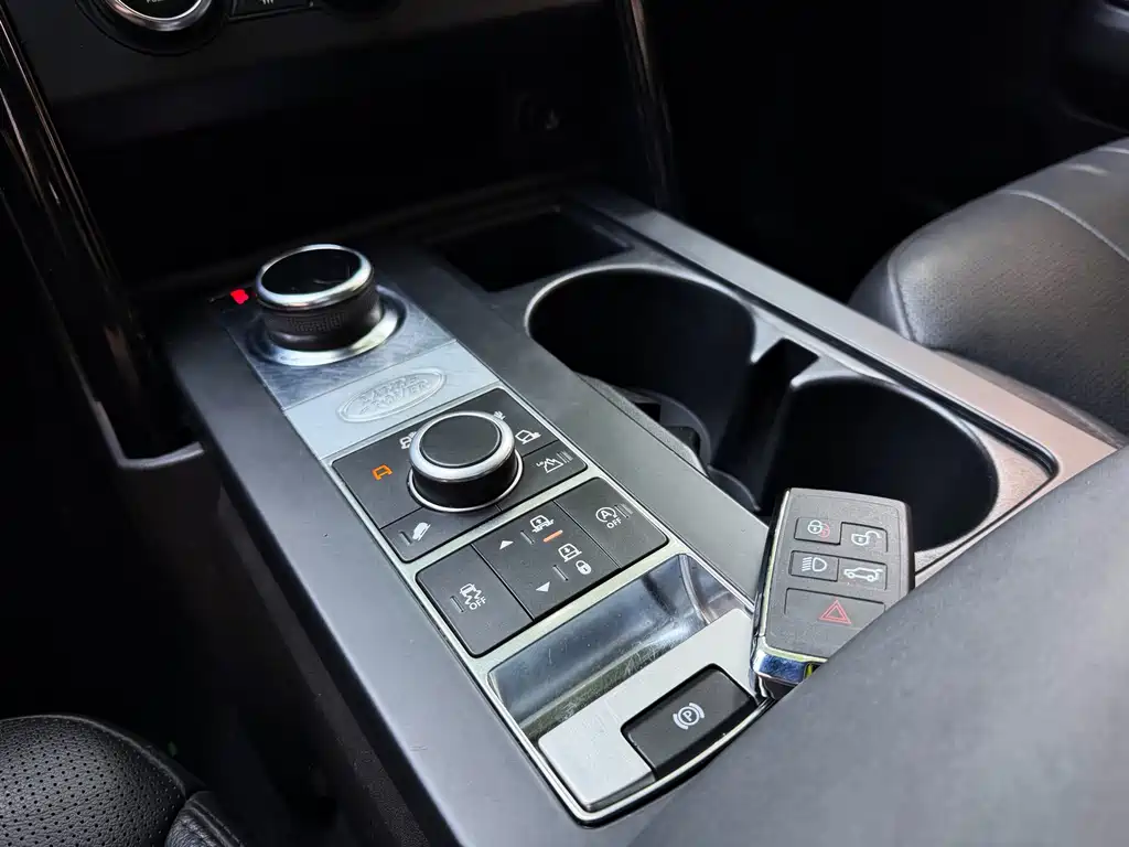 Land Rover Discovery — фото 10