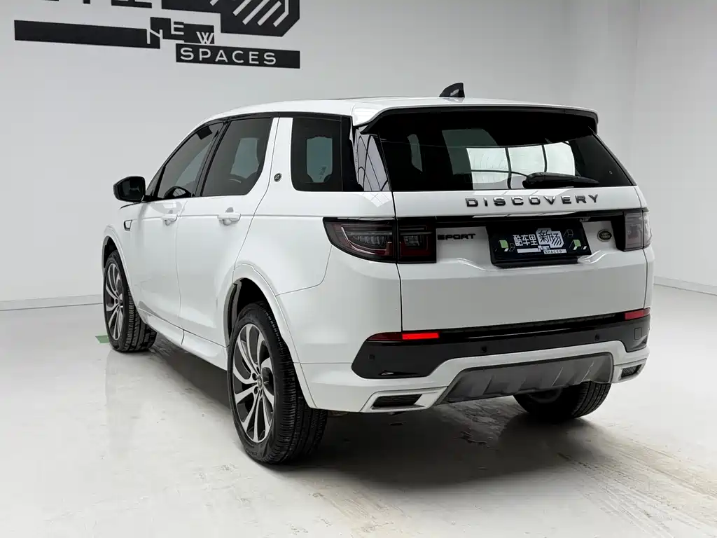 Land Rover Discovery Sport — фото 6