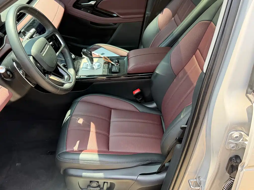 Land Rover Evoque — фото 11