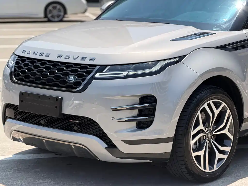 Land Rover Evoque — фото 25