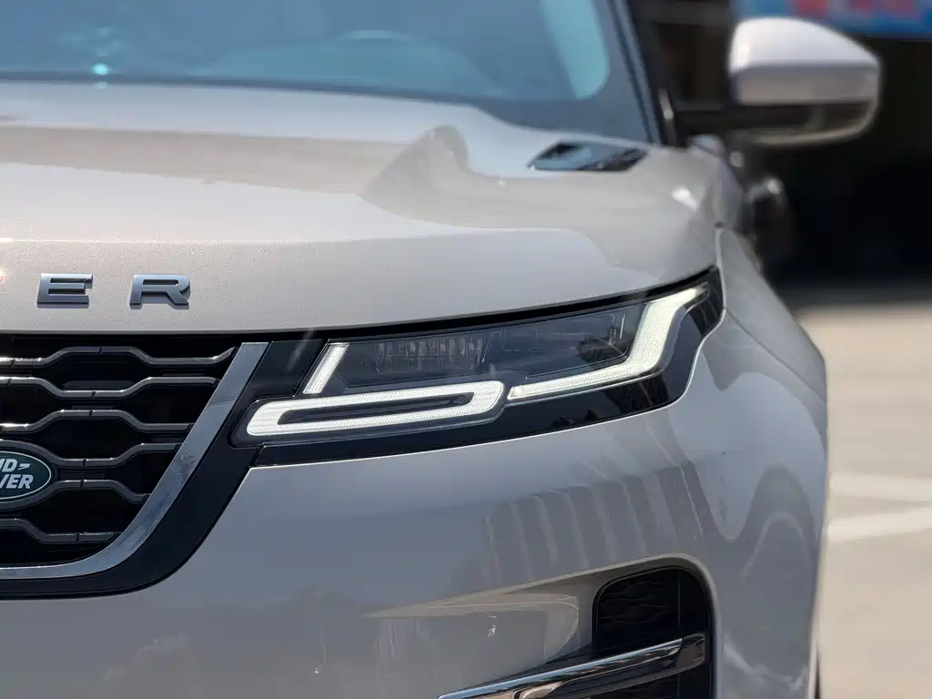 Land Rover Evoque — фото 26