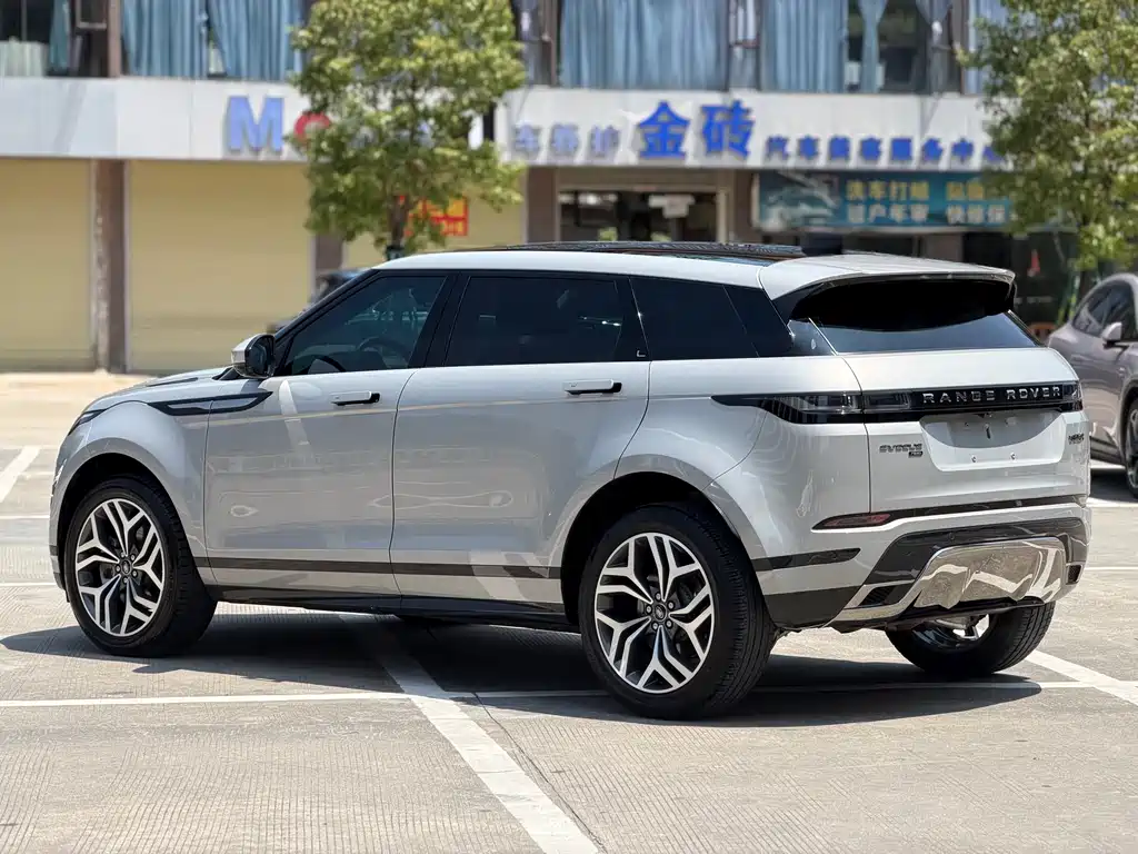 Land Rover Evoque — фото 6