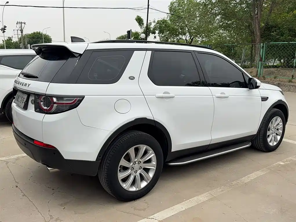 Land Rover Discovery Sport — фото 6