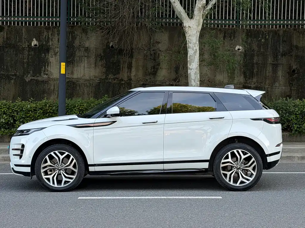 Land Rover Evoque — фото 3