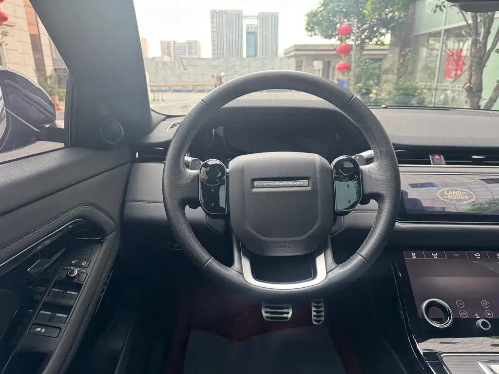 Land Rover Evoque — фото 20