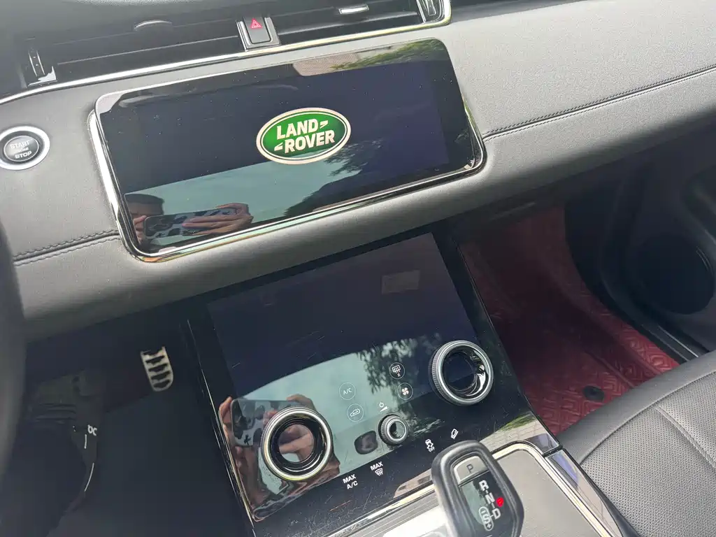 Land Rover Evoque — фото 27