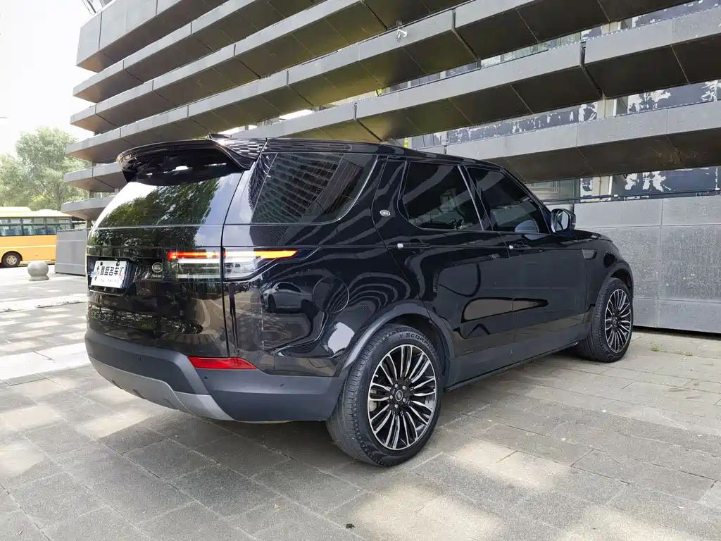 Land Rover Discovery — фото 5