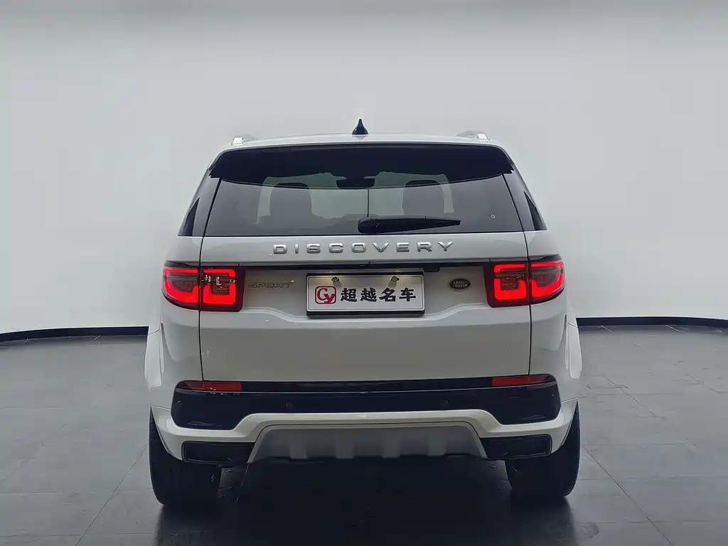 Land Rover Discovery Sport — фото 15