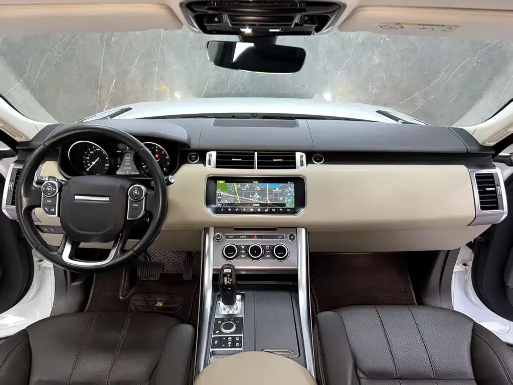 Land Rover Sport — фото 11