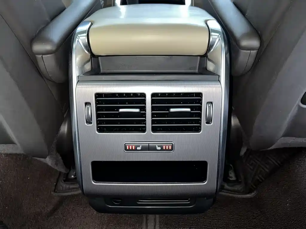 Land Rover Sport — фото 19