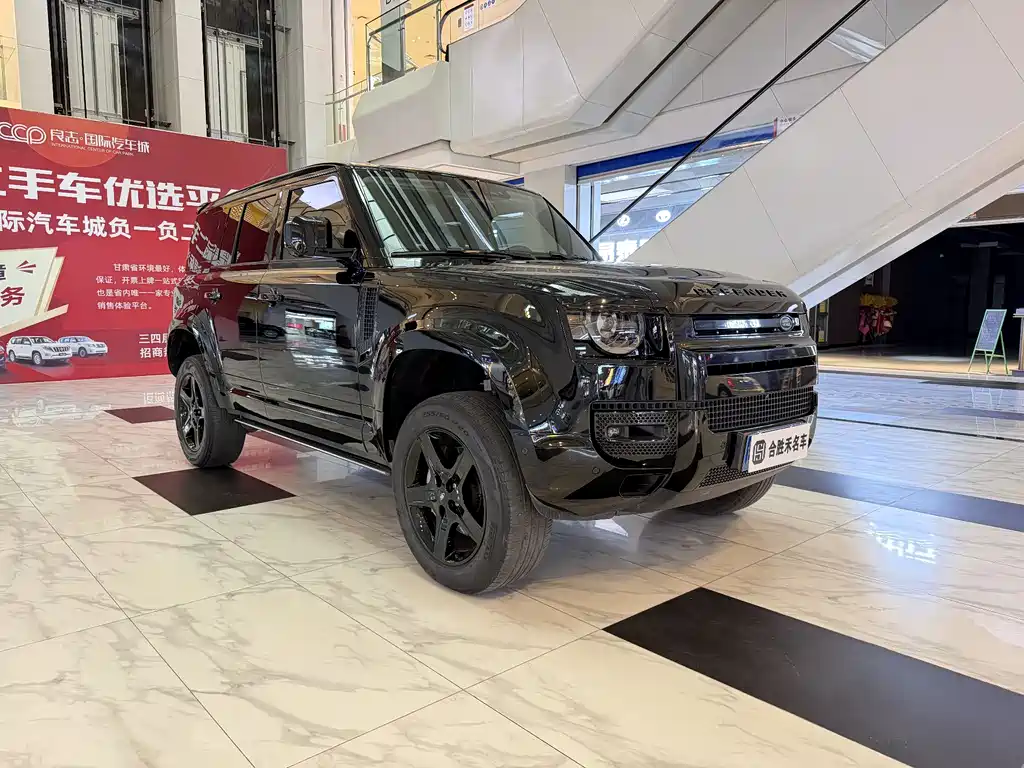 Land Rover Defender — фото 2