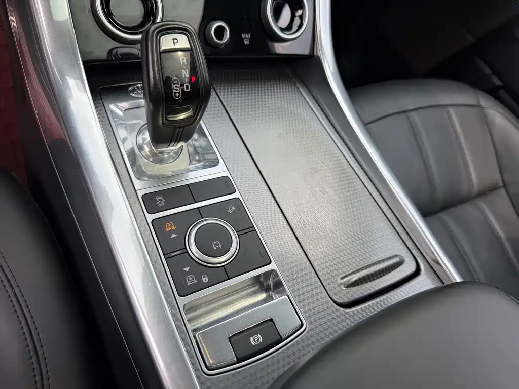 Land Rover Sport — фото 11