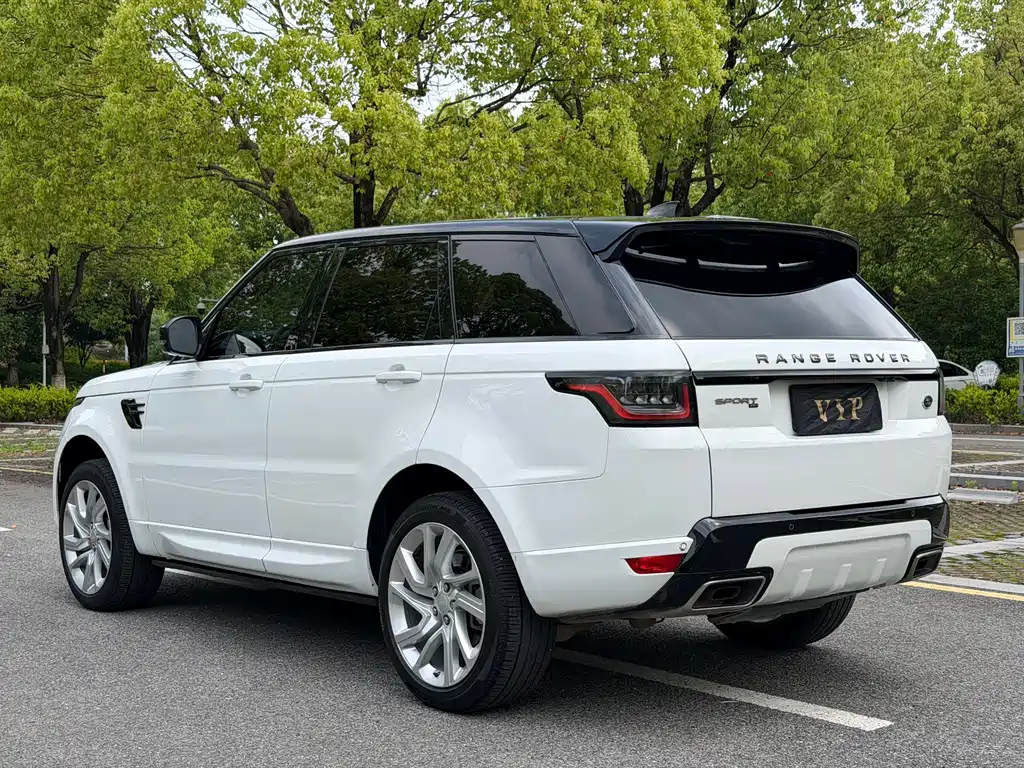 Land Rover Sport — фото 24
