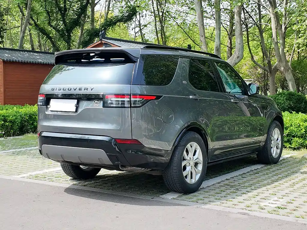 Land Rover Discovery — фото 13