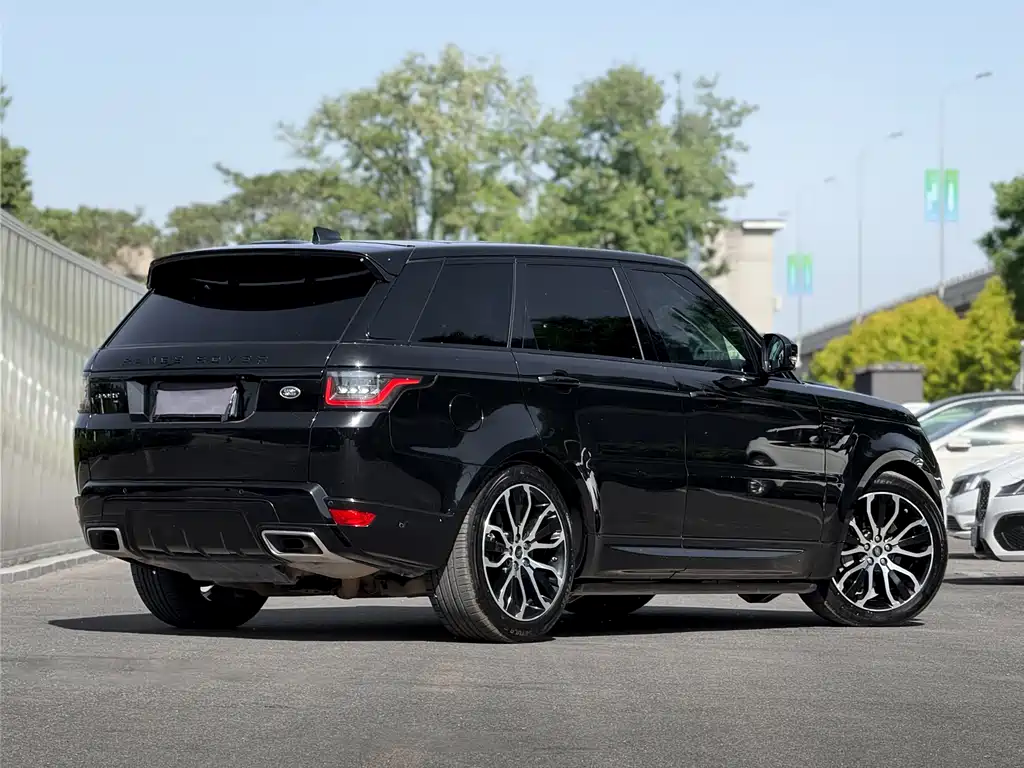 Land Rover Sport — фото 19