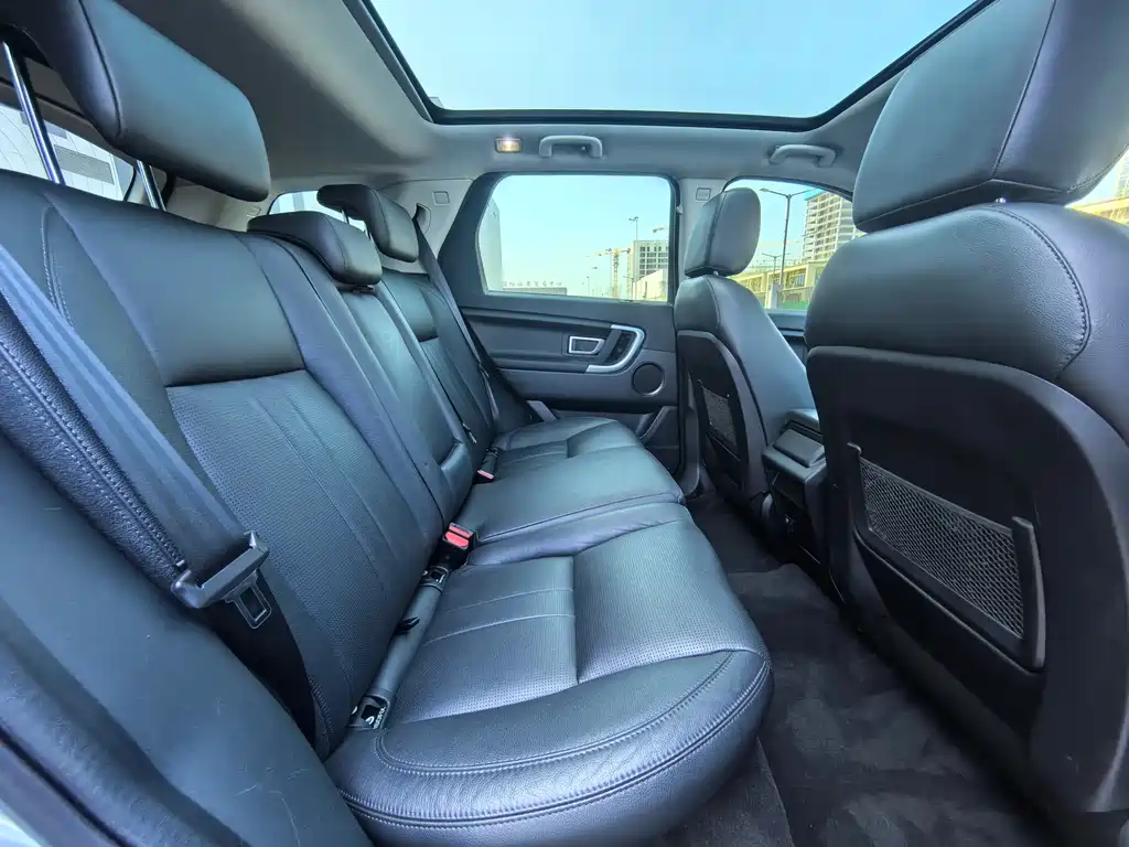 Land Rover Discovery Sport — фото 11