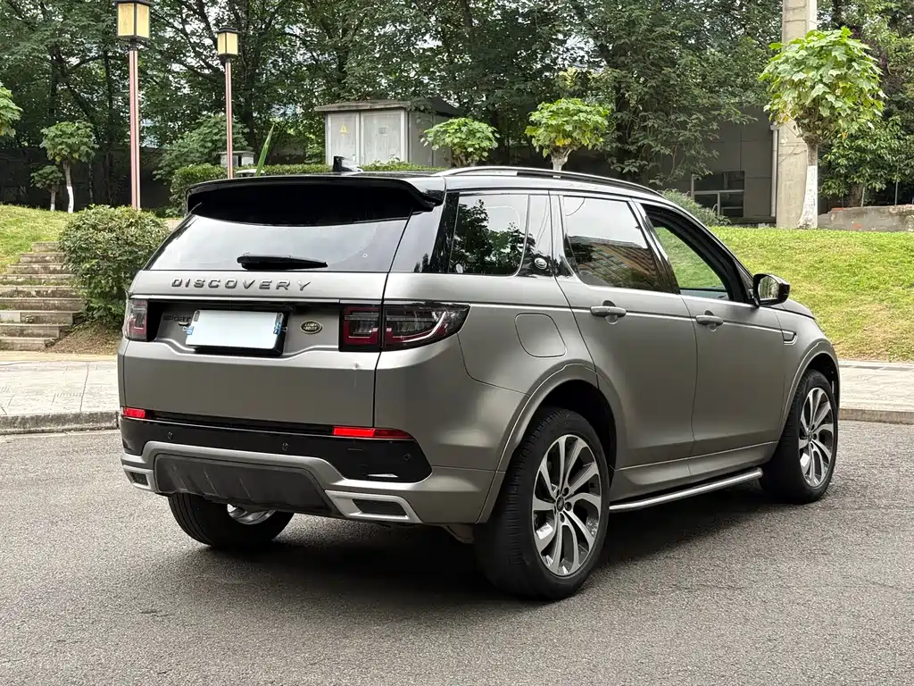 Land Rover Discovery Sport — фото 14