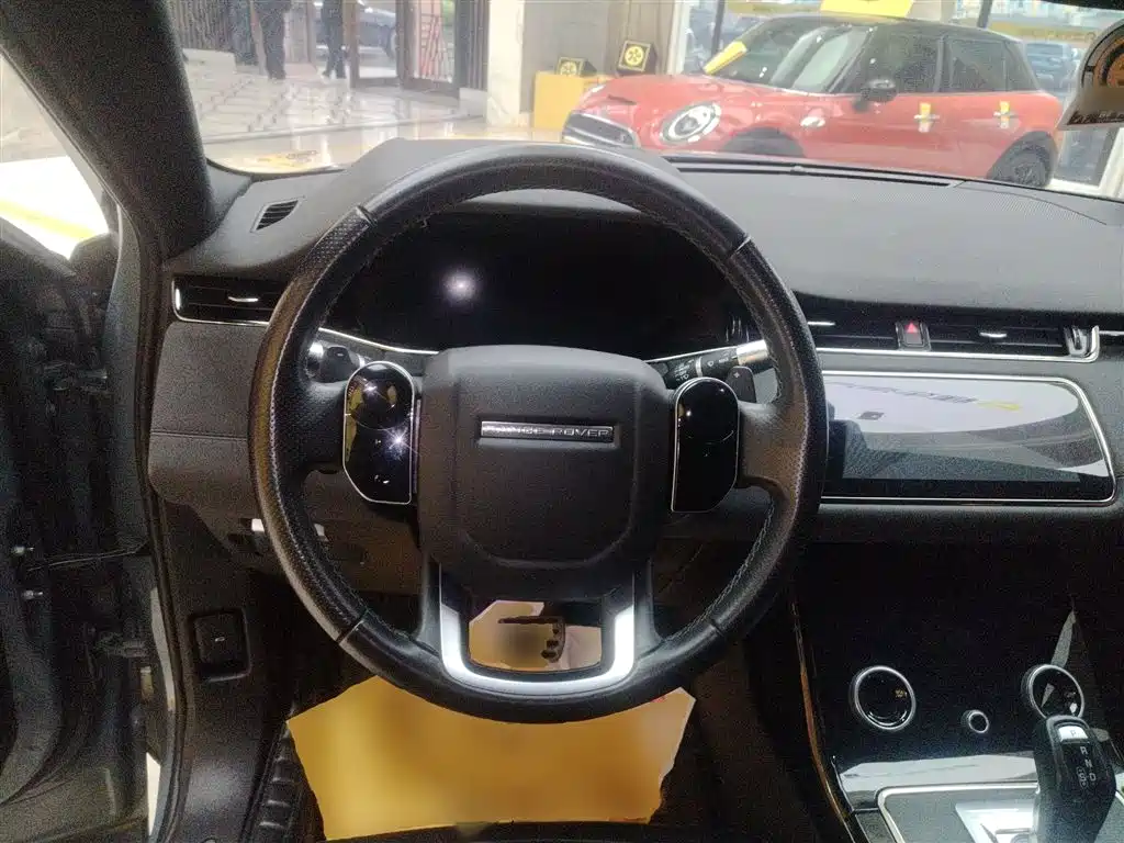 Land Rover Evoque — фото 7