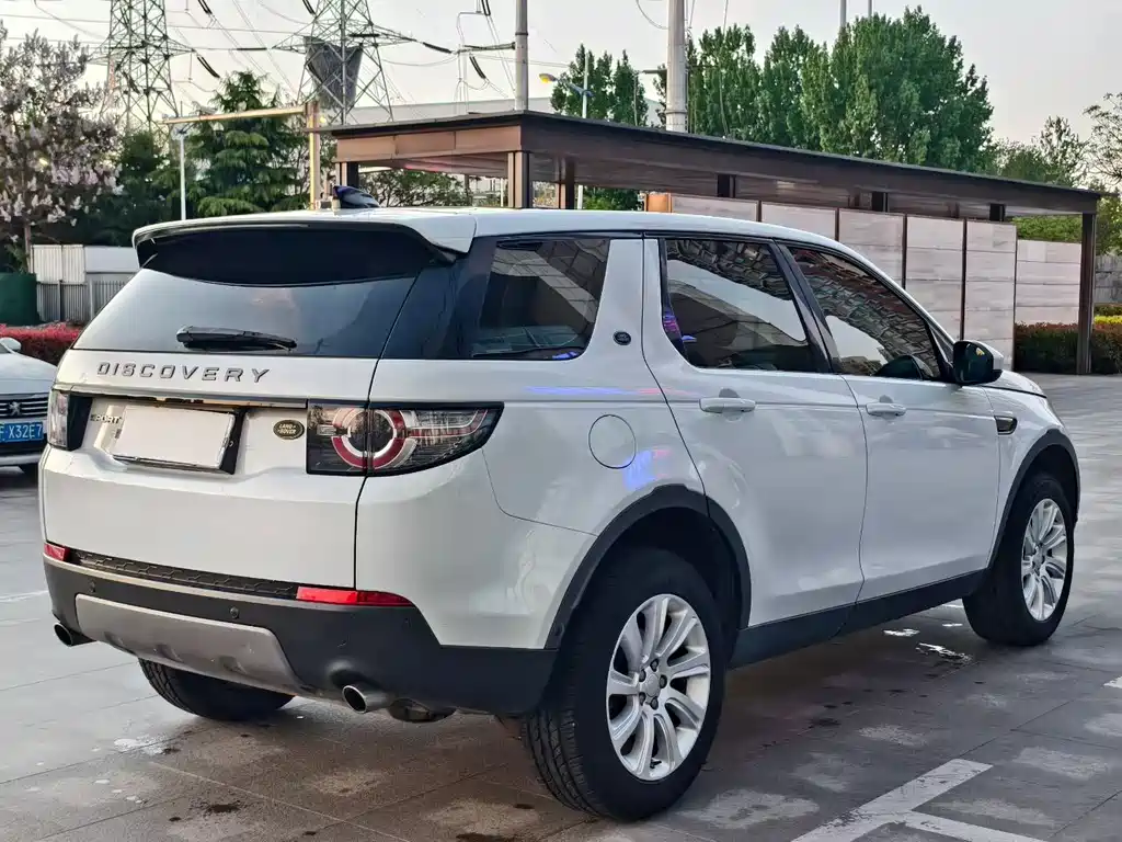 Land Rover Discovery Sport — фото 5