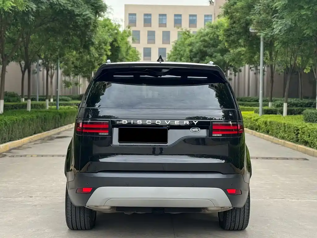 Land Rover Discovery — фото 18