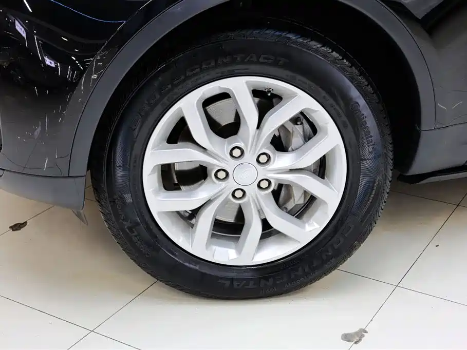 Land Rover Discovery — фото 13