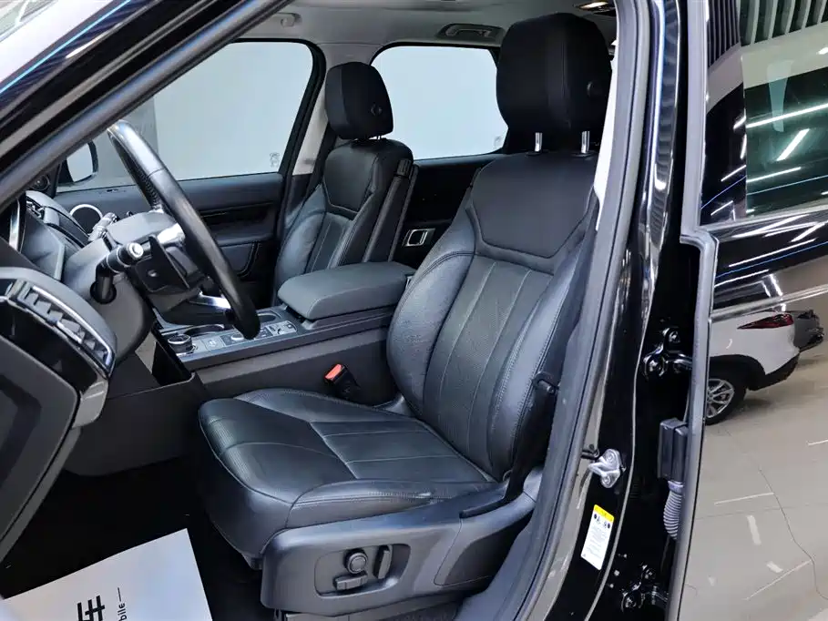Land Rover Discovery — фото 25