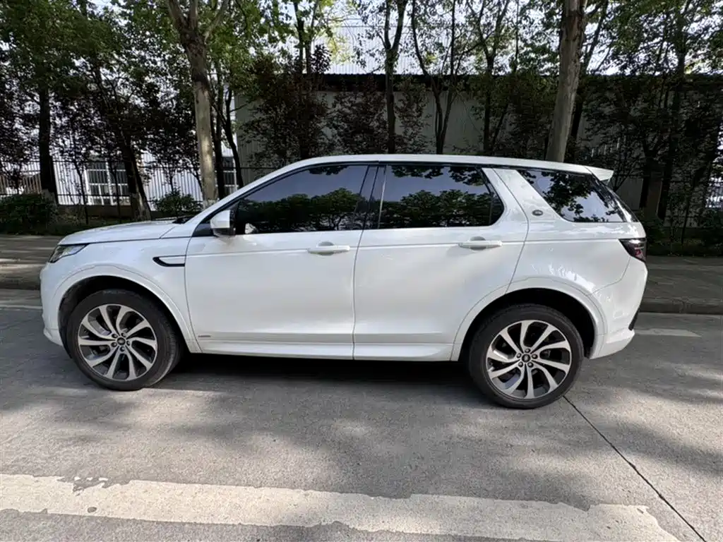 Land Rover Discovery Sport — фото 9